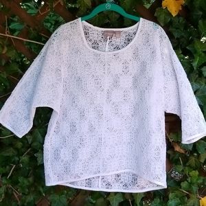 Chico's loose lace top coverup